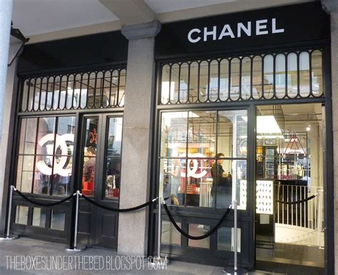 chanel shop covent garden.